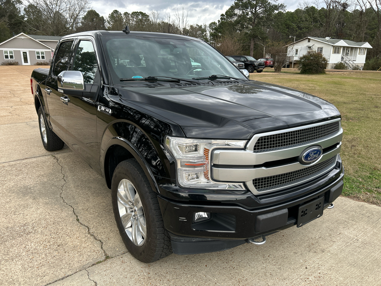 Ford F-150 Platinum 4WD SuperCrew 5.5' Box 2018