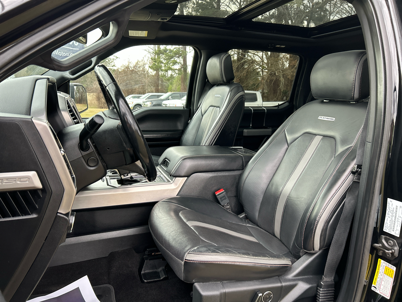Ford F-150 Platinum 4WD SuperCrew 5.5' Box 2018