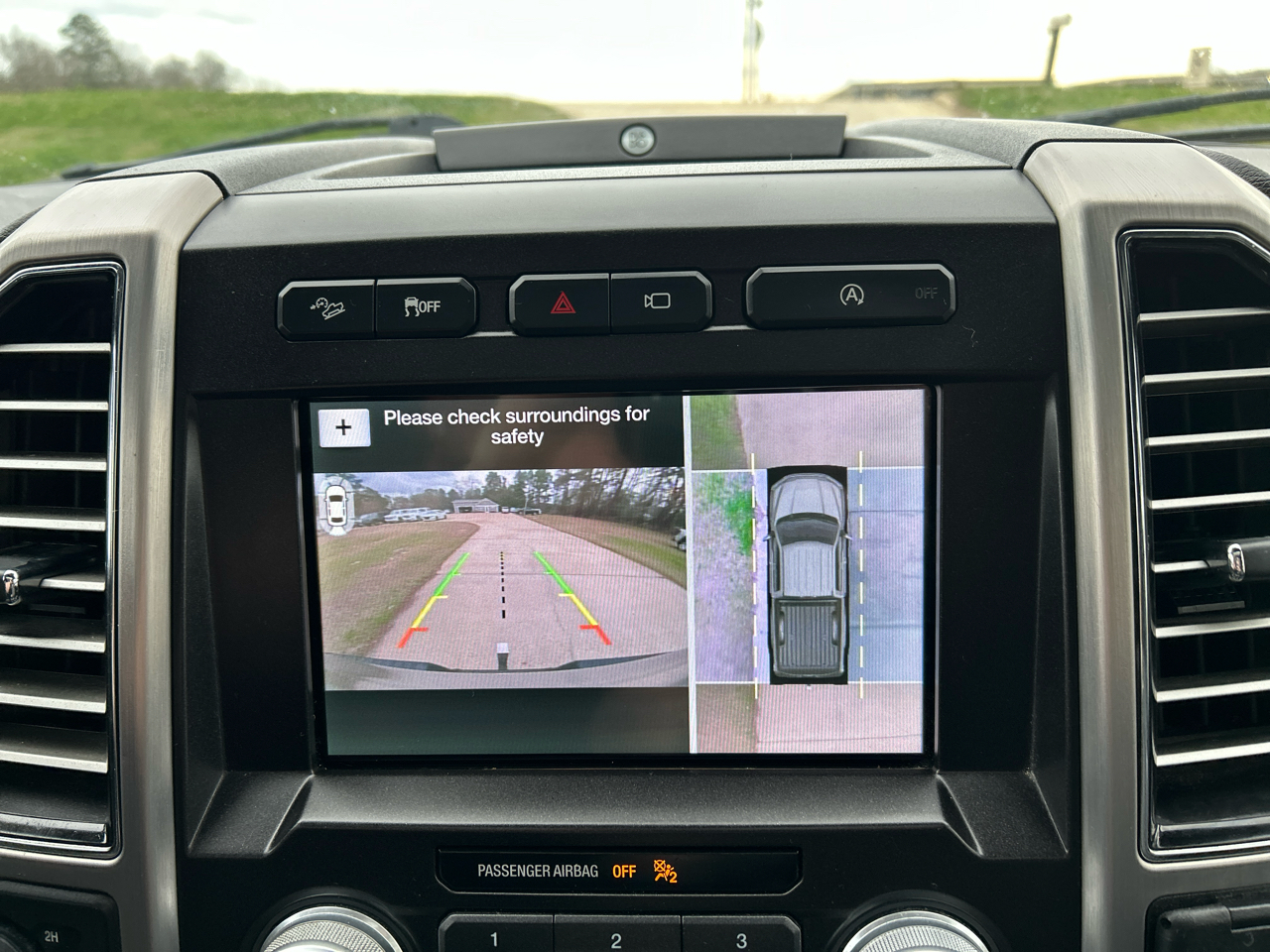 Ford F-150 Platinum 4WD SuperCrew 5.5' Box 2018