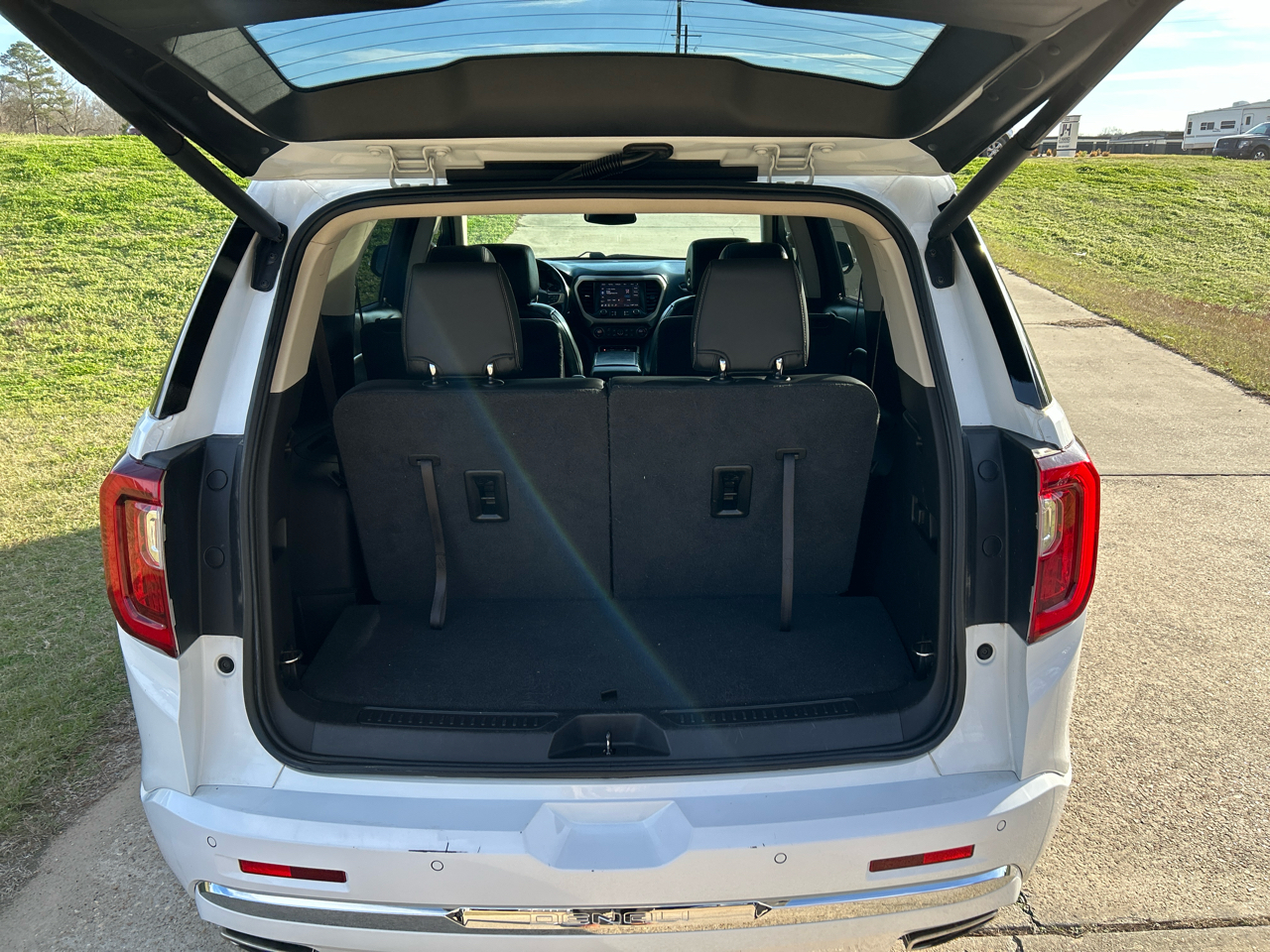 GMC Acadia AWD 4dr Denali 2020