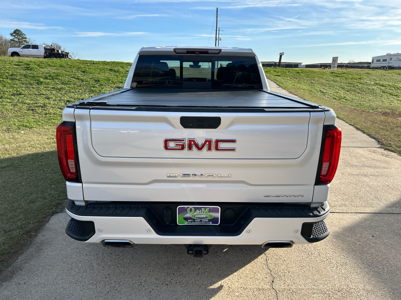 GMC Sierra 1500 4WD Crew Cab 147" Denali 2019
