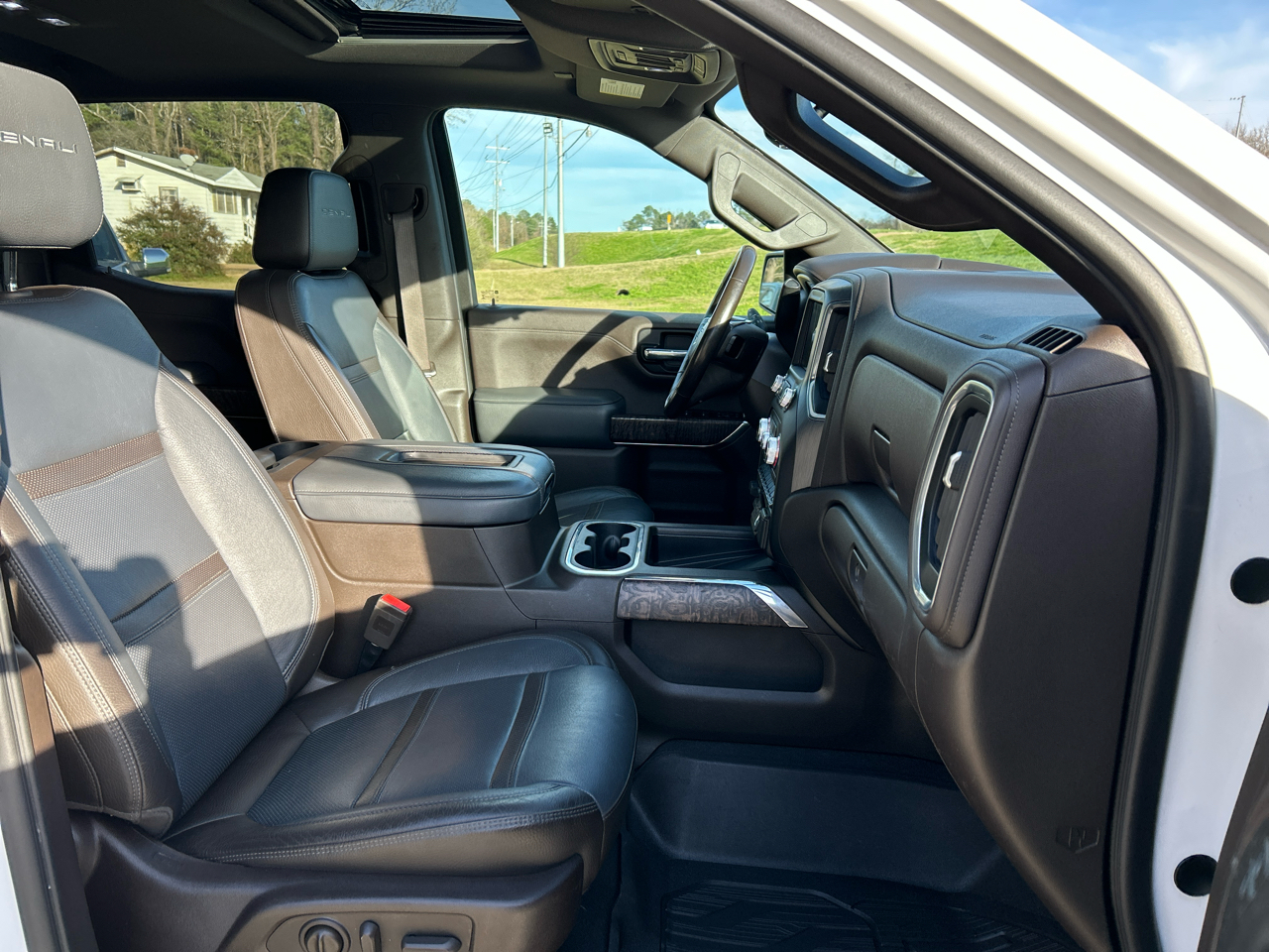 GMC Sierra 1500 4WD Crew Cab 147" Denali 2019