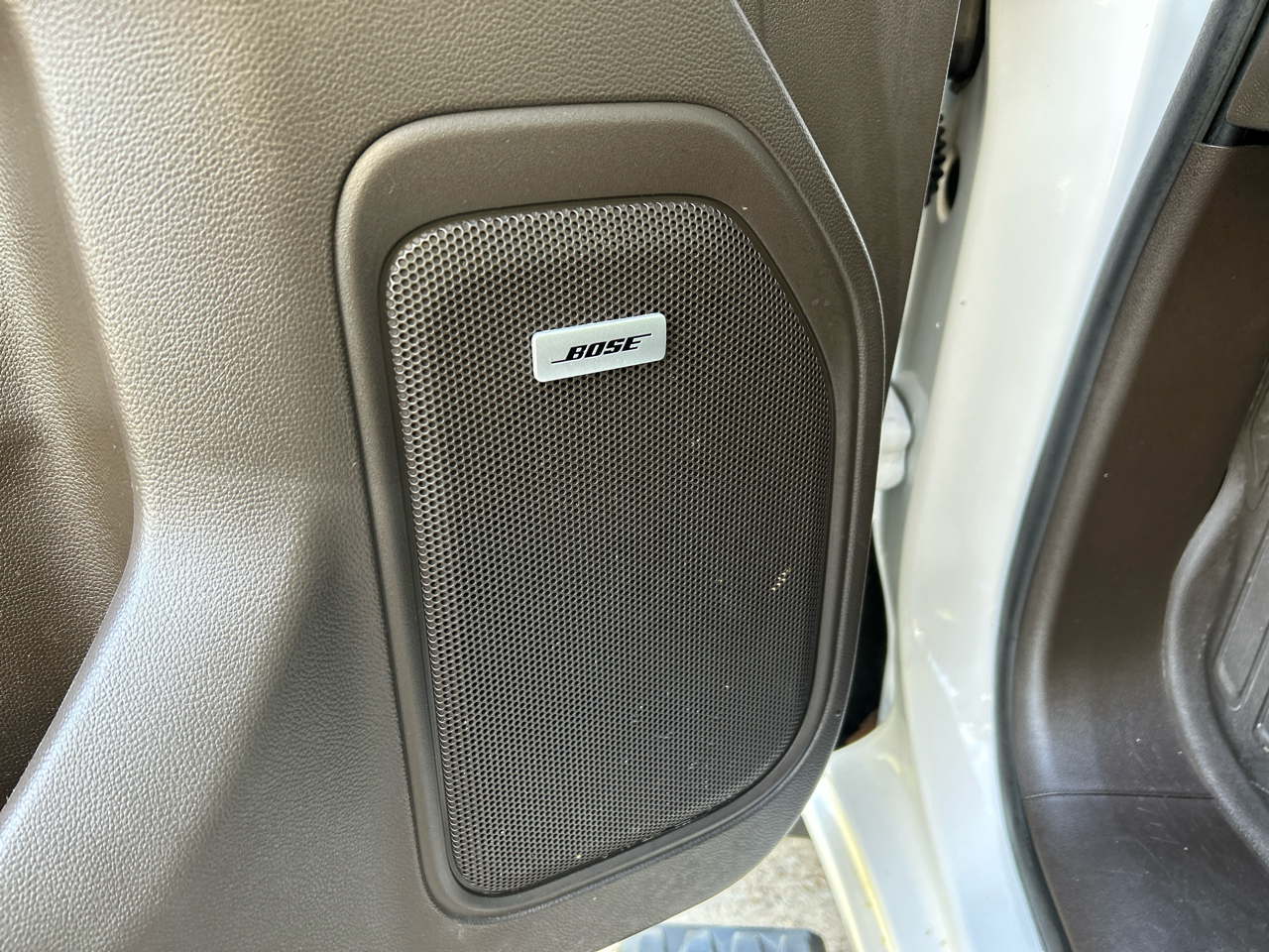 GMC Sierra 1500 4WD Crew Cab 147" Denali 2019