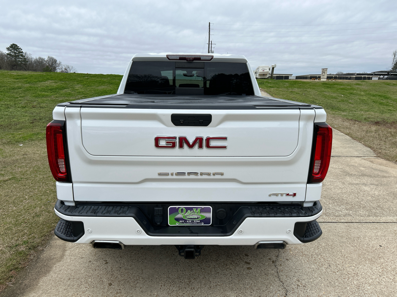 GMC Sierra 1500 4WD Crew Cab 147" AT4 2020