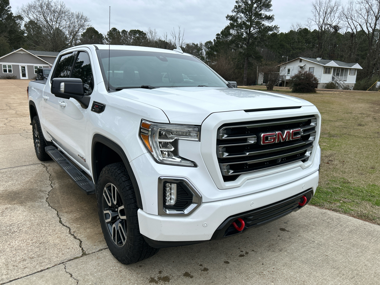 GMC Sierra 1500 4WD Crew Cab 147" AT4 2020