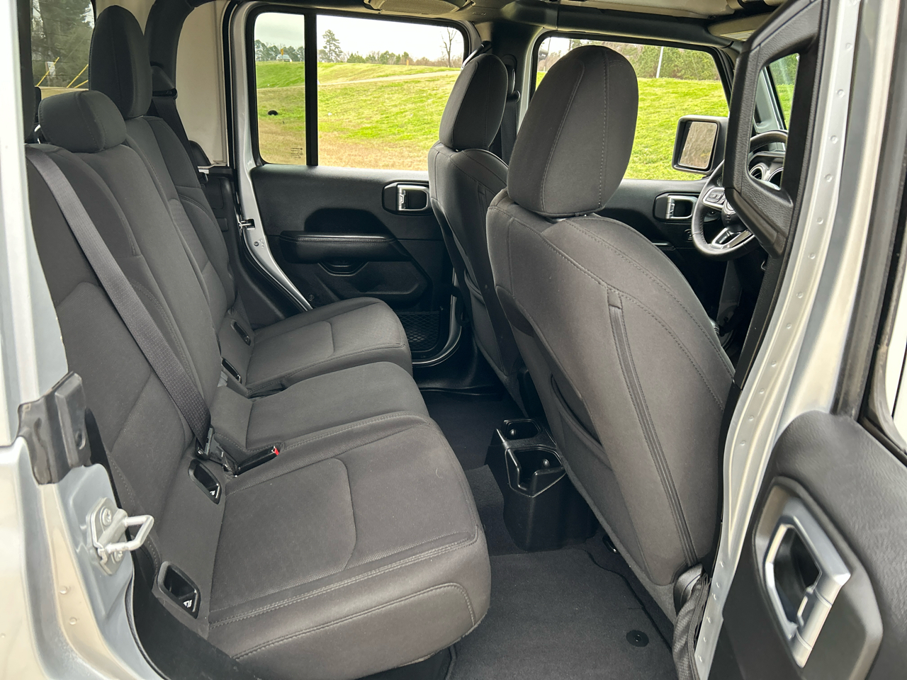 Jeep Gladiator Overland 4x4 *Ltd Avail* 2023