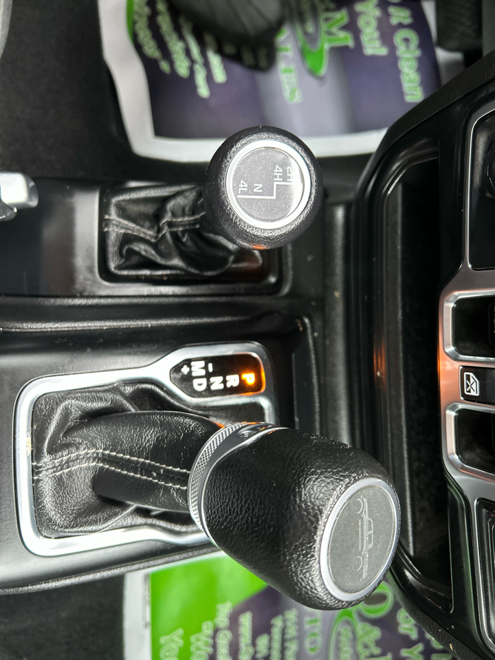 Jeep Gladiator Overland 4x4 *Ltd Avail* 2023