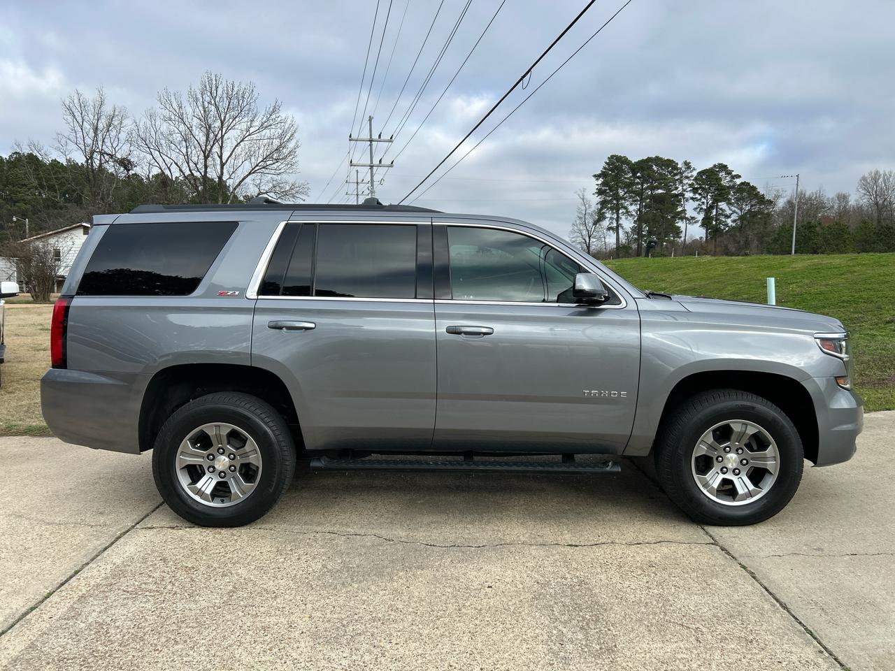 Chevrolet Tahoe 4WD 4dr LT 2020