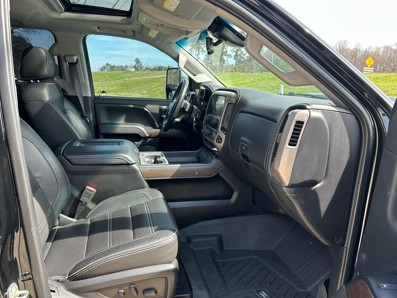 GMC Sierra 2500HD 2WD Crew Cab 153.7" Denali 2019