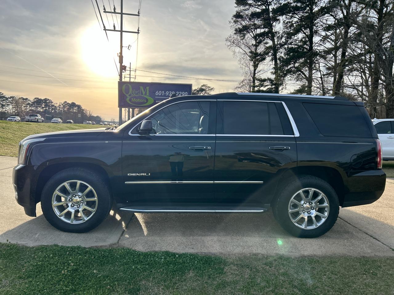 GMC Yukon 2WD 4dr Denali 2015