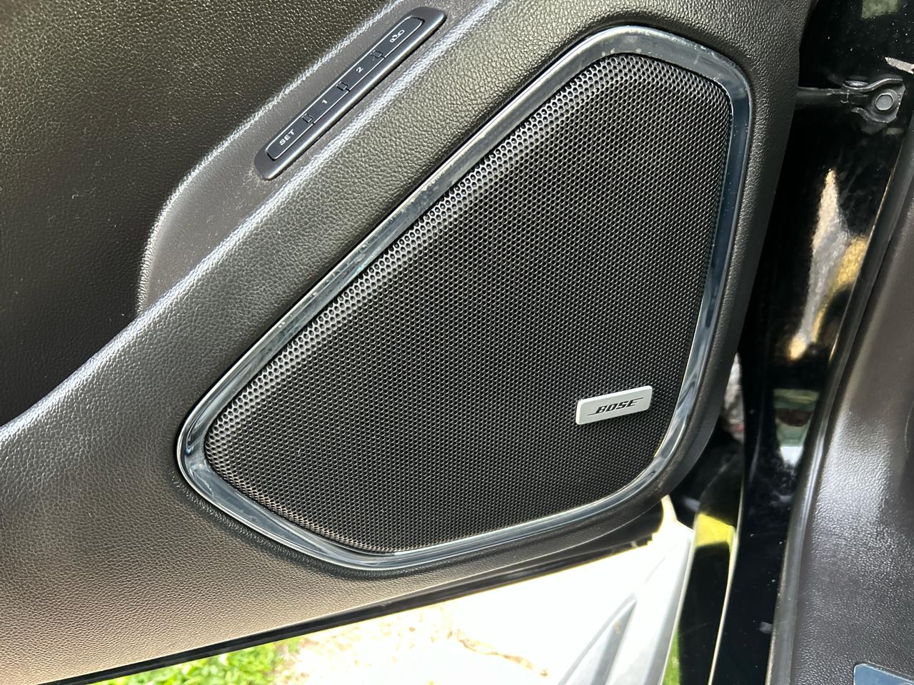 GMC Yukon 2WD 4dr Denali 2015