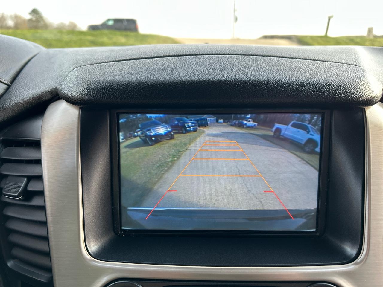 GMC Yukon 2WD 4dr Denali 2015