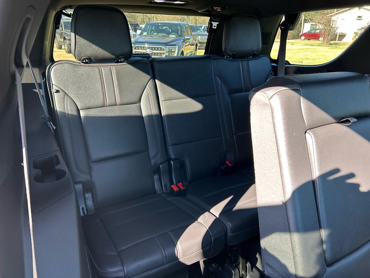 Chevrolet Tahoe 2WD 4dr RST 2021