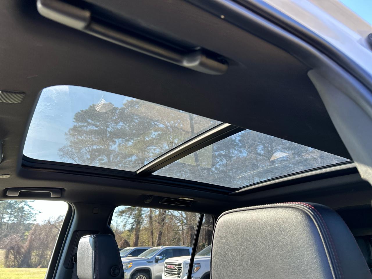 Chevrolet Tahoe 2WD 4dr RST 2021