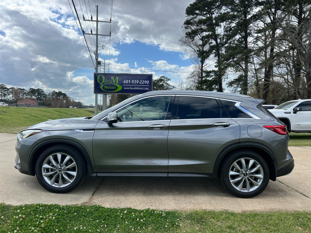 Infiniti QX50 LUXE FWD 2020