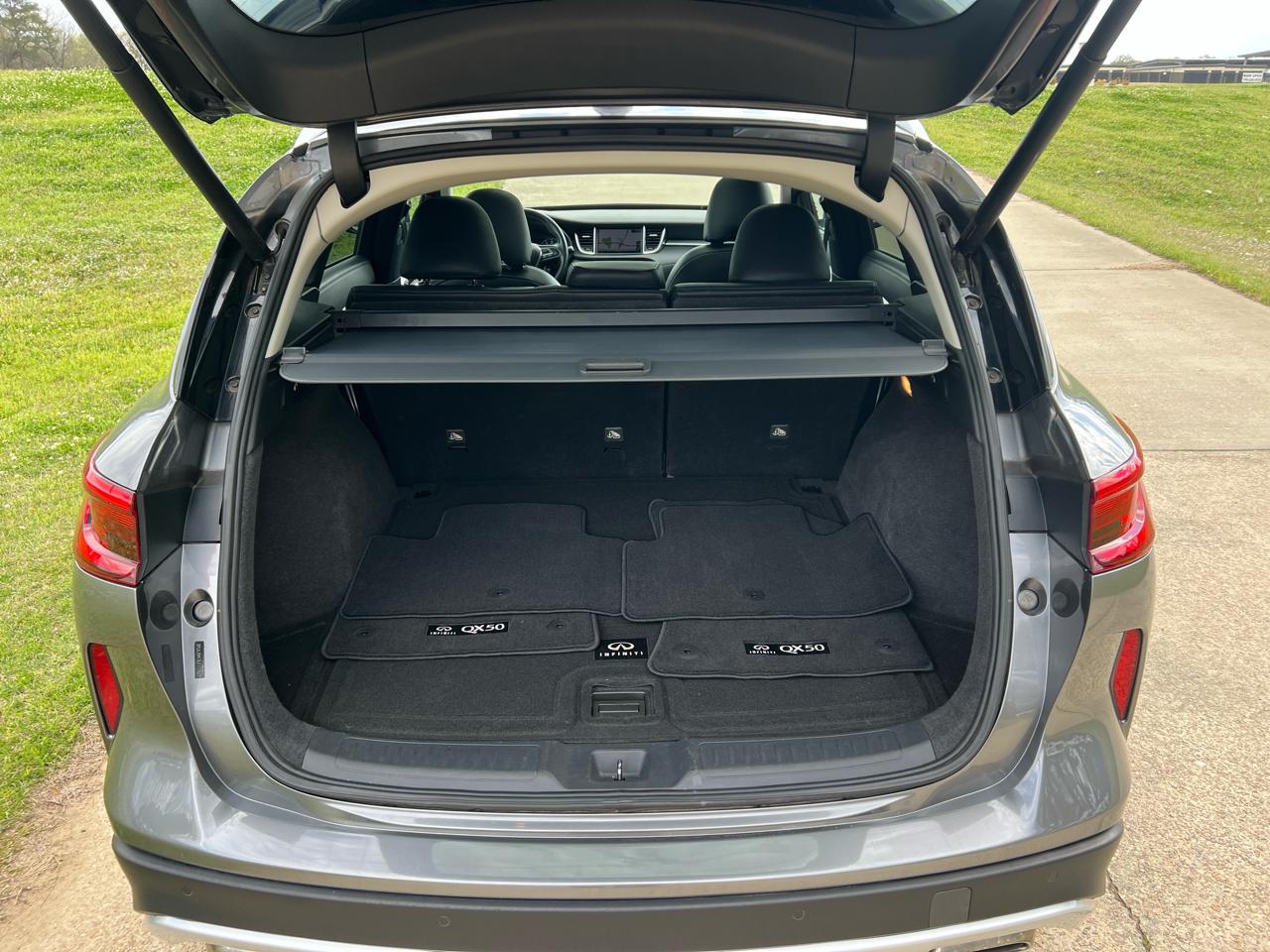 Infiniti QX50 LUXE FWD 2020