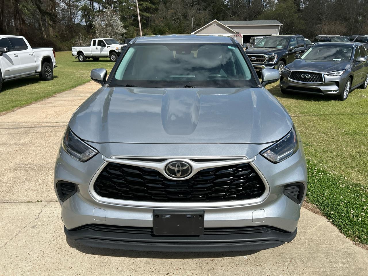 Toyota Highlander L FWD (Natl) 2021