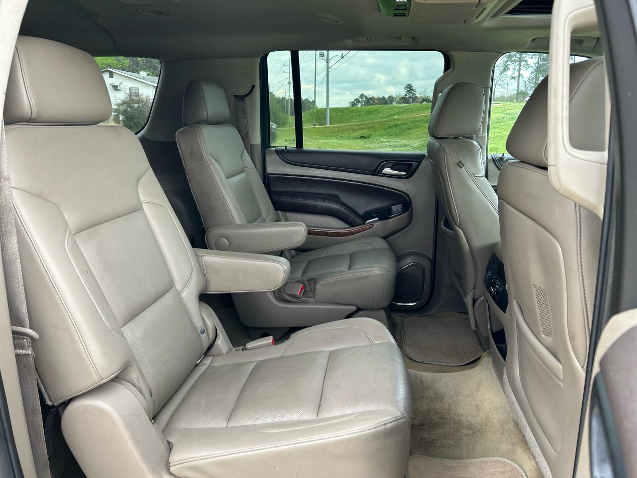 Chevrolet Suburban 2WD 4dr LTZ 2015