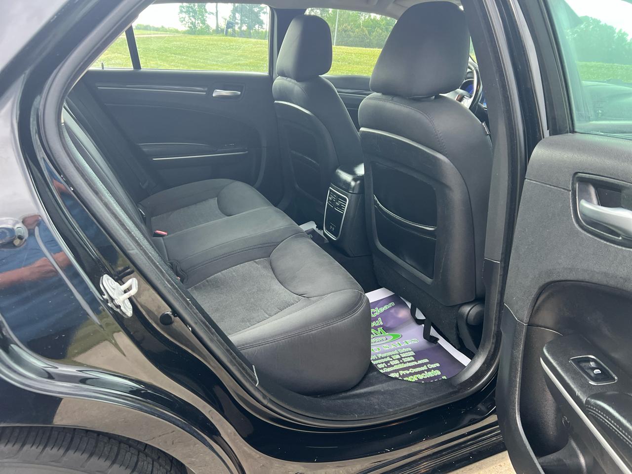 Chrysler 300 Touring RWD 2019