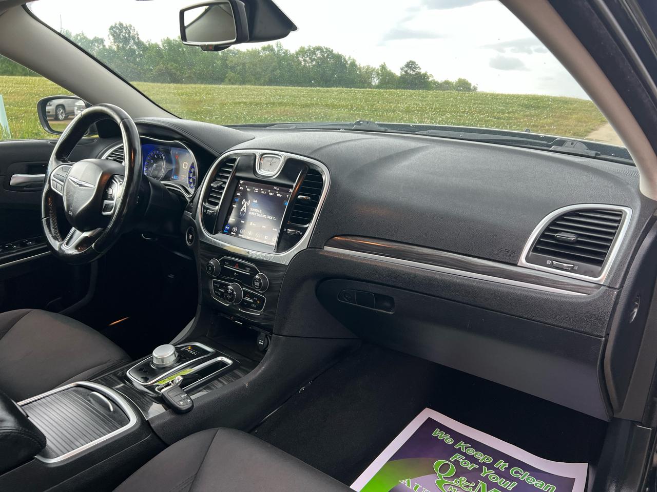 Chrysler 300 Touring RWD 2019