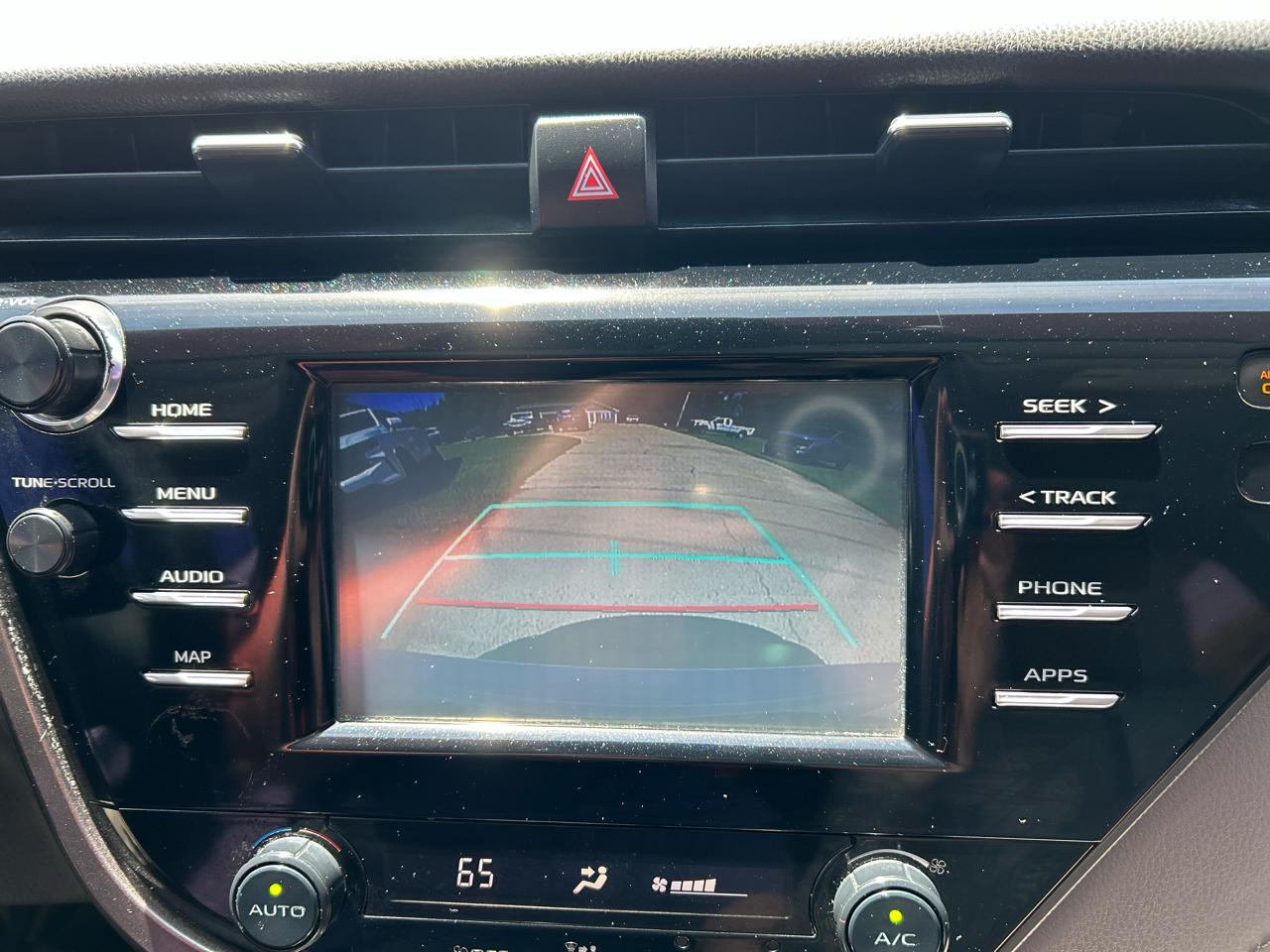 Toyota Camry XLE Auto (Natl) 2019