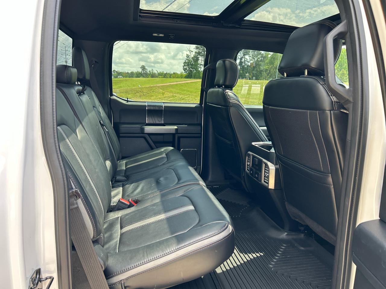 Ford Super Duty F-250 SRW King Ranch 4WD Crew Cab 8' Box 2019