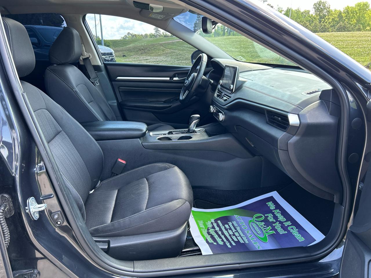 Nissan Altima 2.5 SV Sedan 2019