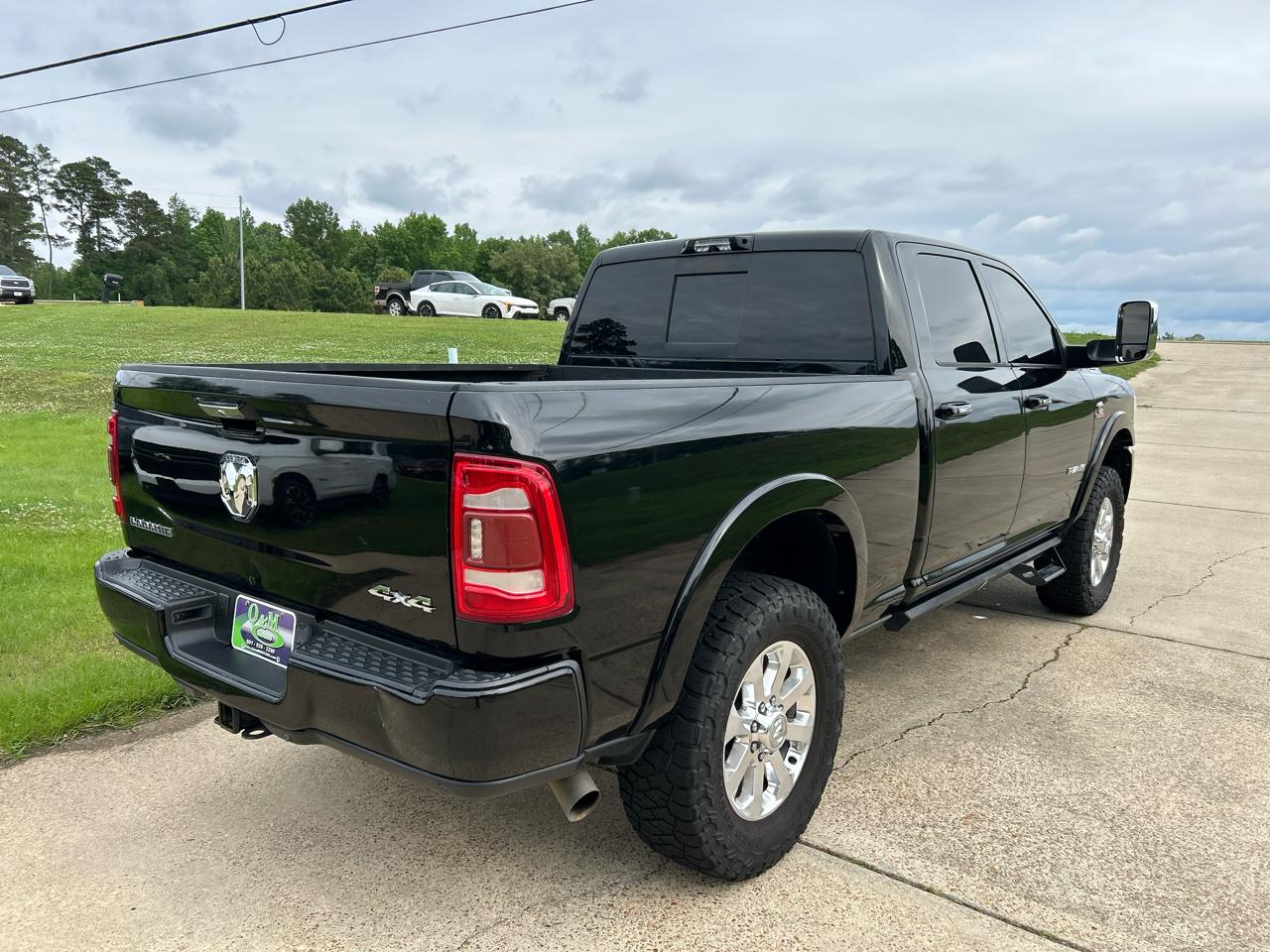 RAM 2500 Laramie 4x4 Crew Cab 6'4" Box 2022