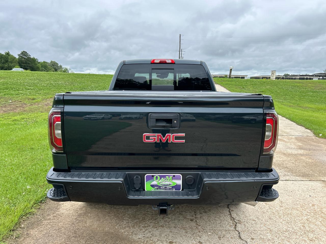 GMC Sierra 1500 4WD Crew Cab 153.0" Denali 2017