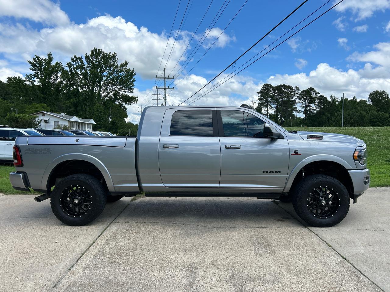 RAM 2500 Limited 4x4 Mega Cab 6'4" Box 2021
