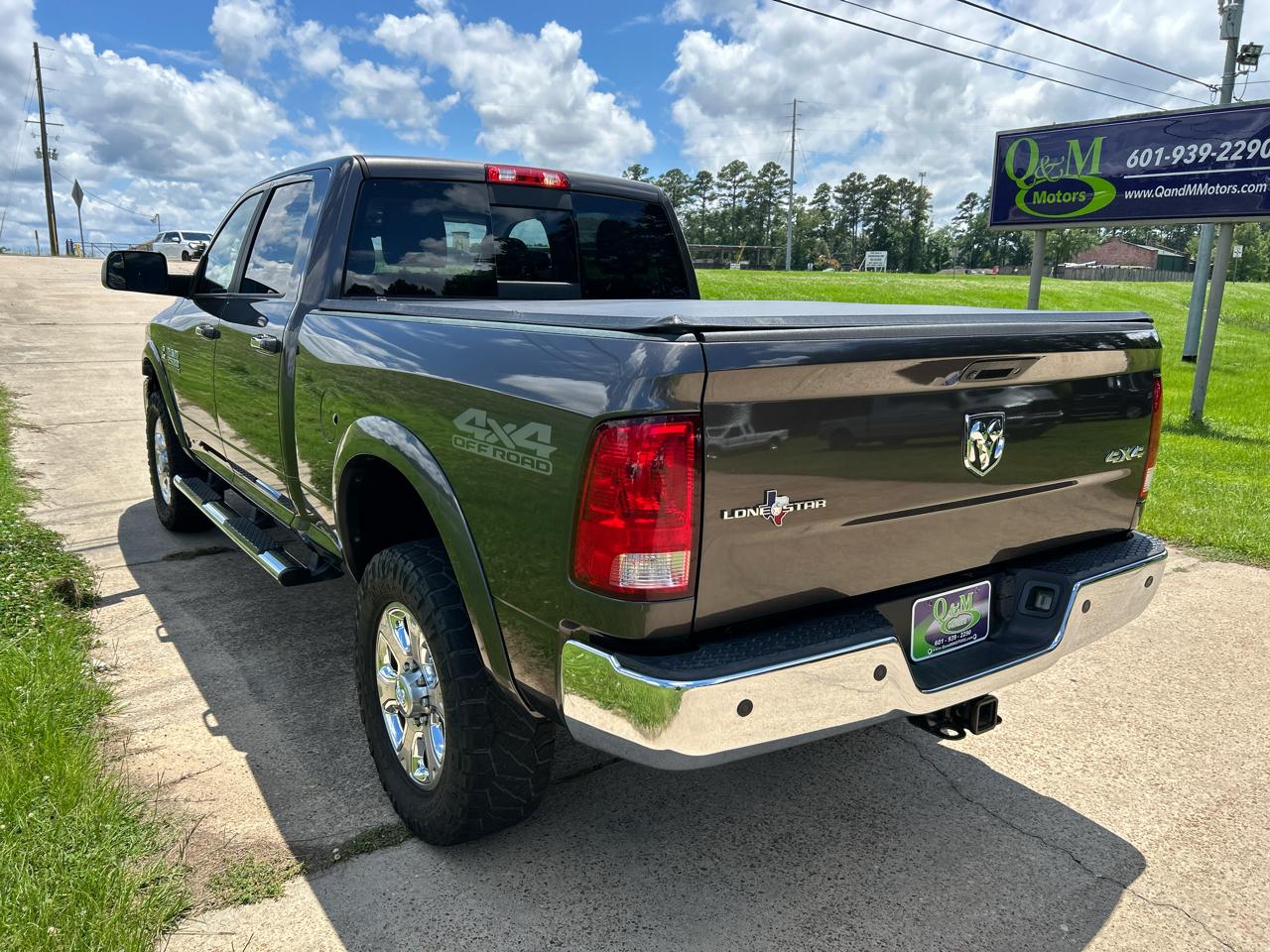 RAM 2500 Lone Star 4x4 Crew Cab 6'4" Box 2017