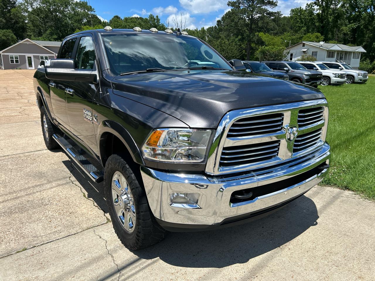 RAM 2500 Lone Star 4x4 Crew Cab 6'4" Box 2017