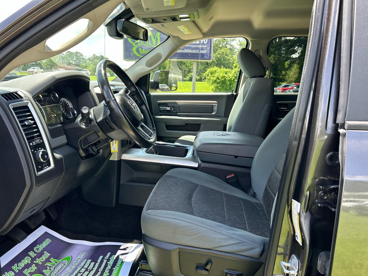 RAM 2500 Lone Star 4x4 Crew Cab 6'4" Box 2017