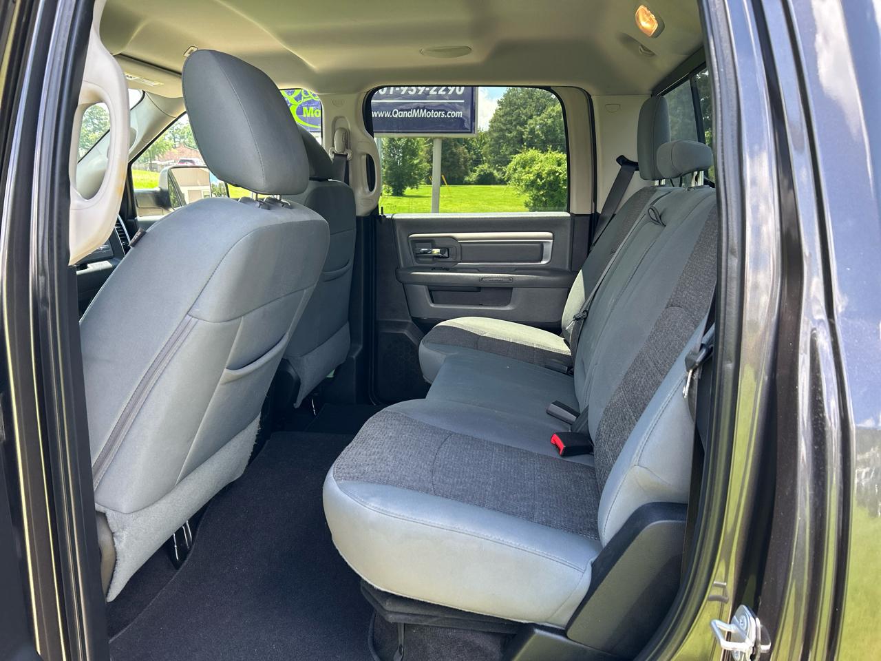 RAM 2500 Lone Star 4x4 Crew Cab 6'4" Box 2017