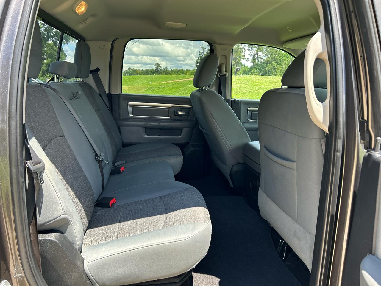 RAM 2500 Lone Star 4x4 Crew Cab 6'4" Box 2017