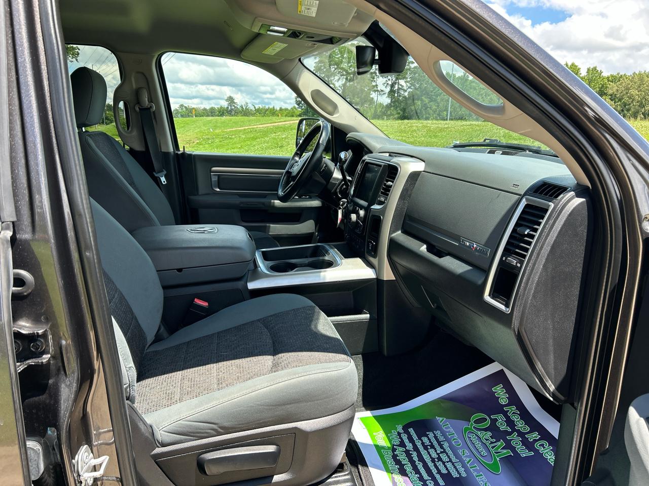 RAM 2500 Lone Star 4x4 Crew Cab 6'4" Box 2017