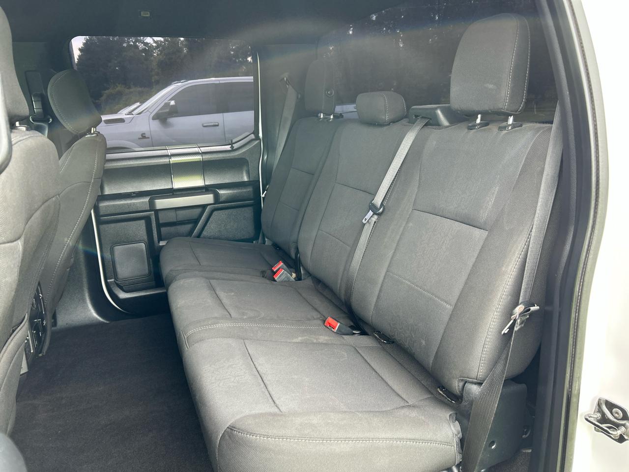 Ford F-150 2WD SuperCrew 139" XLT 2018