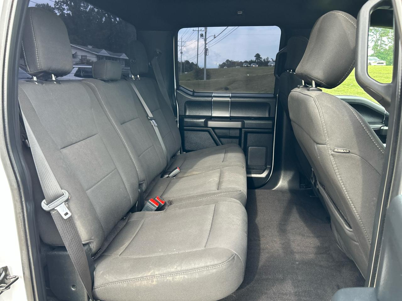 Ford F-150 2WD SuperCrew 139" XLT 2018