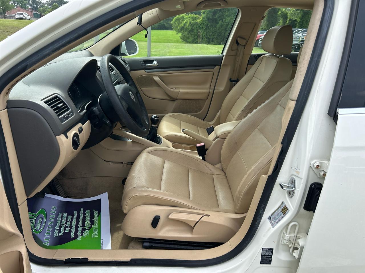 Volkswagen Jetta Sedan A5 4dr 2.5L Auto 2005