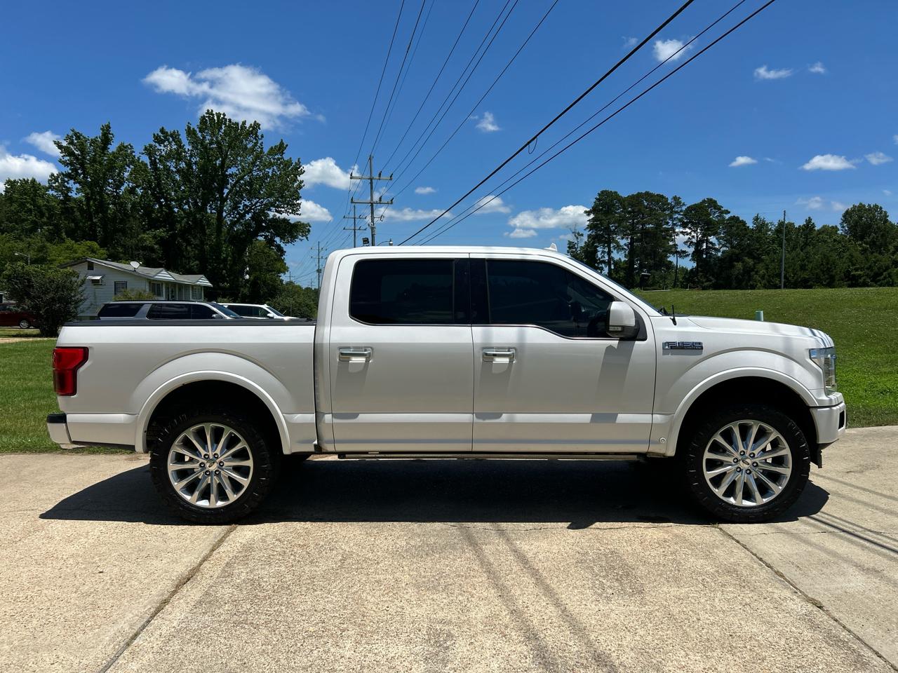 Ford F-150 4WD SuperCrew 145" Limited 2019