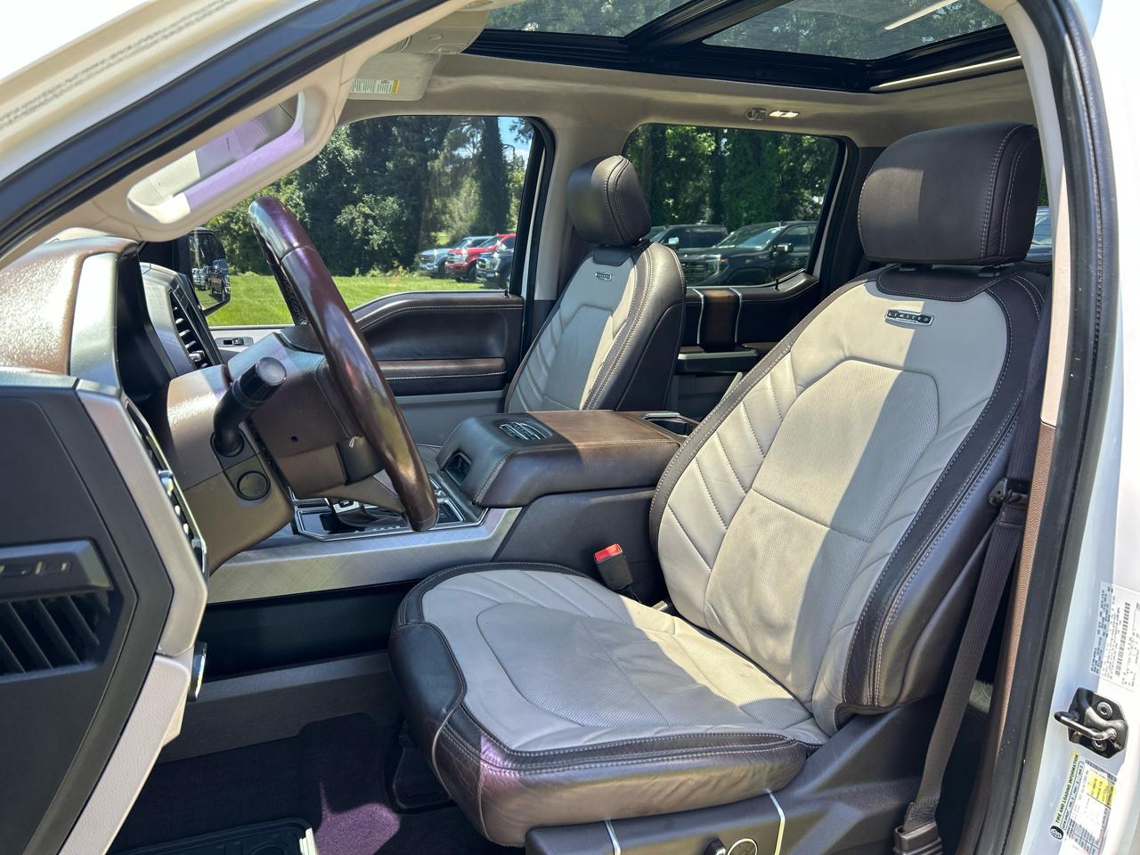 Ford F-150 4WD SuperCrew 145" Limited 2019