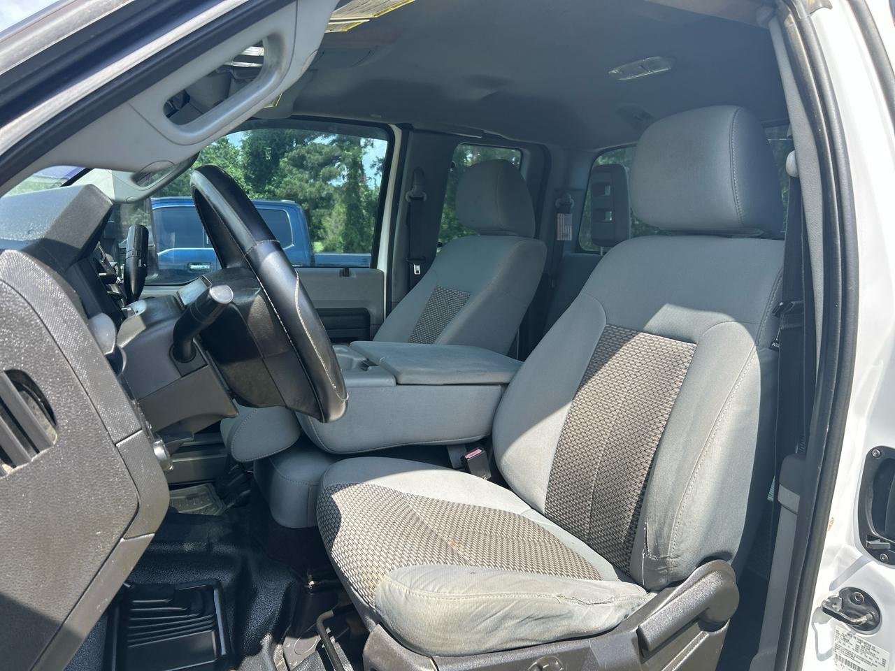 Ford Super Duty F-250 SRW 4WD SuperCab 142" Lariat 2015