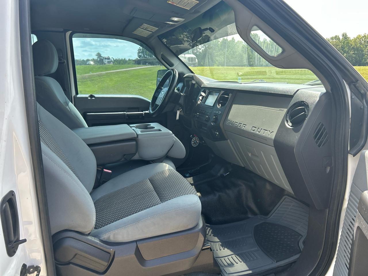 Ford Super Duty F-250 SRW 4WD SuperCab 142" Lariat 2015