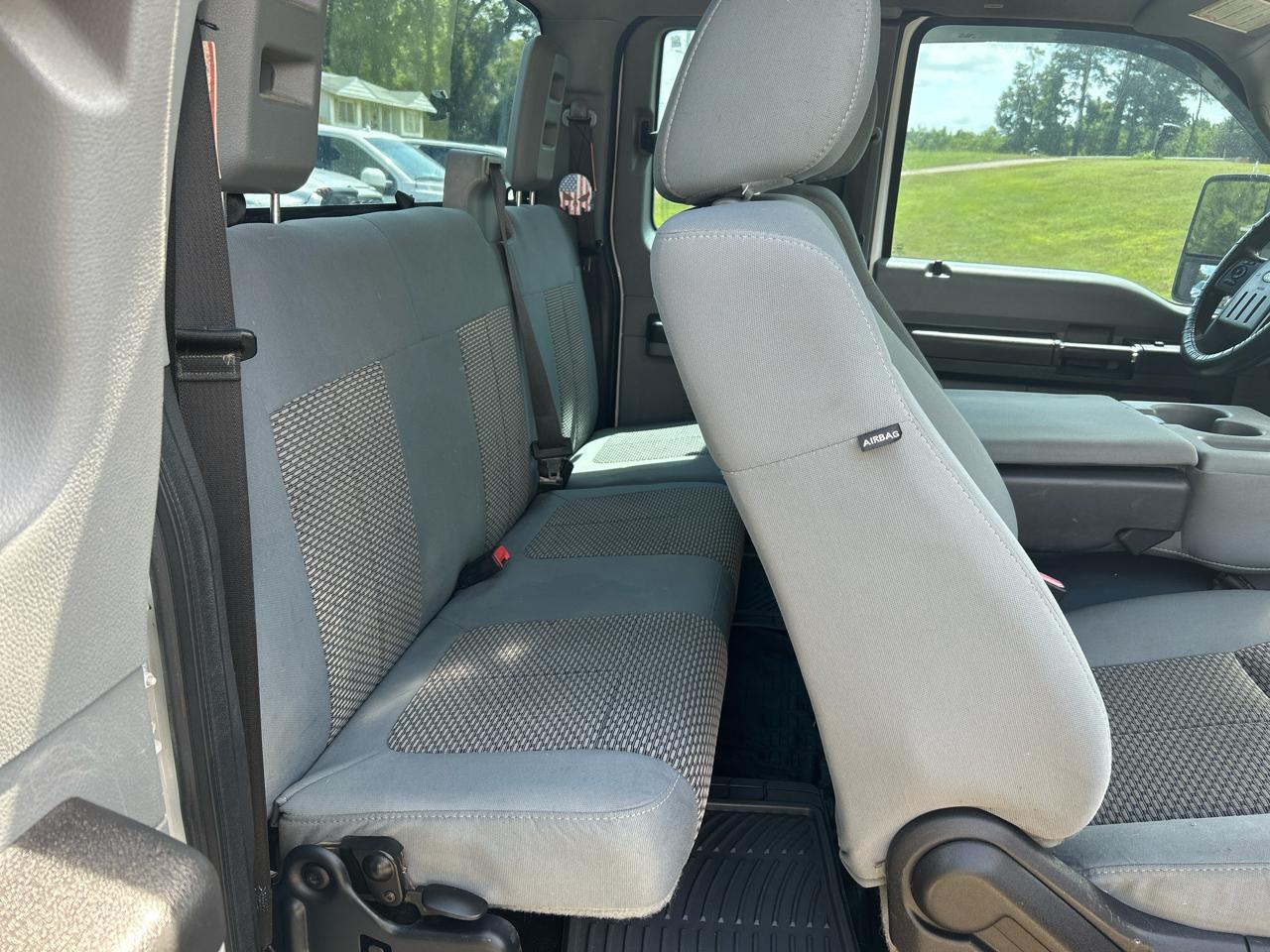 Ford Super Duty F-250 SRW 4WD SuperCab 142" Lariat 2015