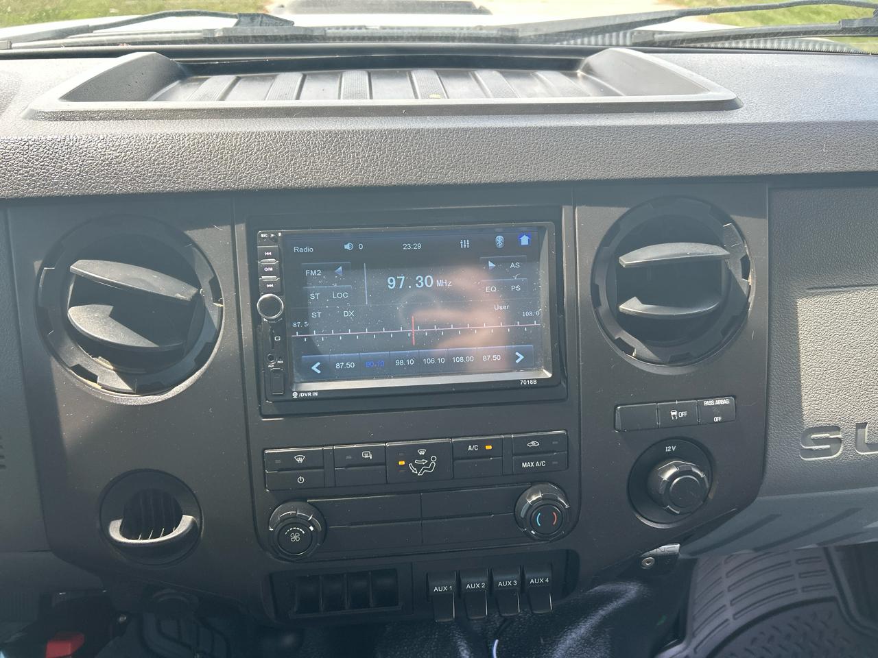 Ford Super Duty F-250 SRW 4WD SuperCab 142" Lariat 2015