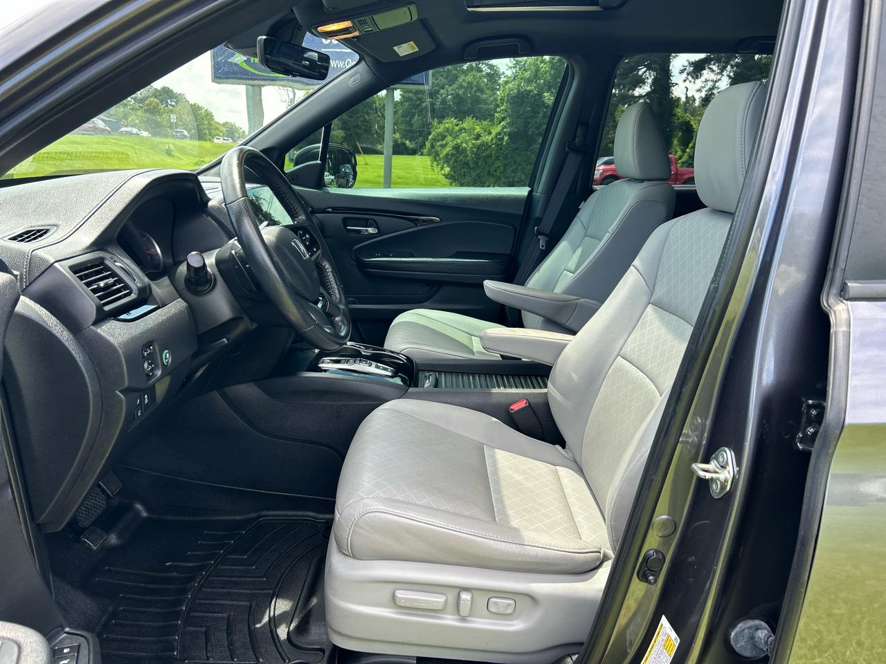 Honda Passport Touring FWD 2019