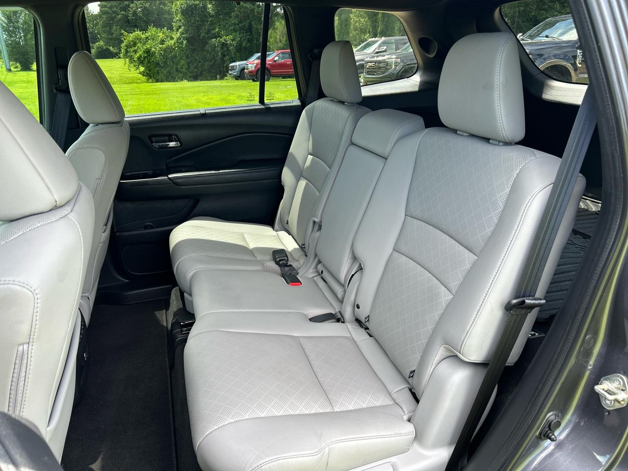 Honda Passport Touring FWD 2019