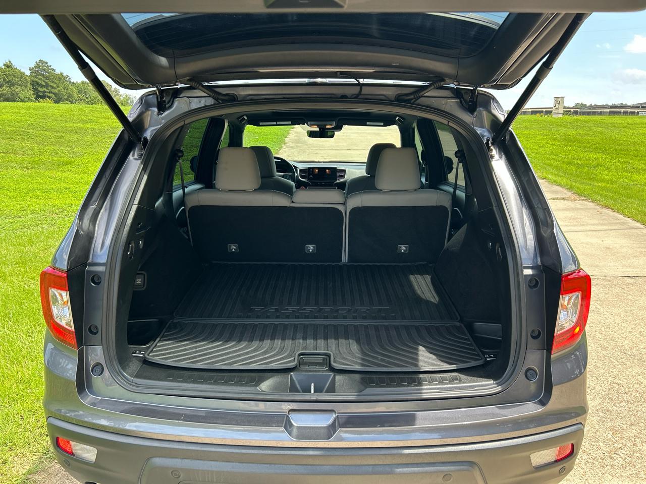 Honda Passport Touring FWD 2019