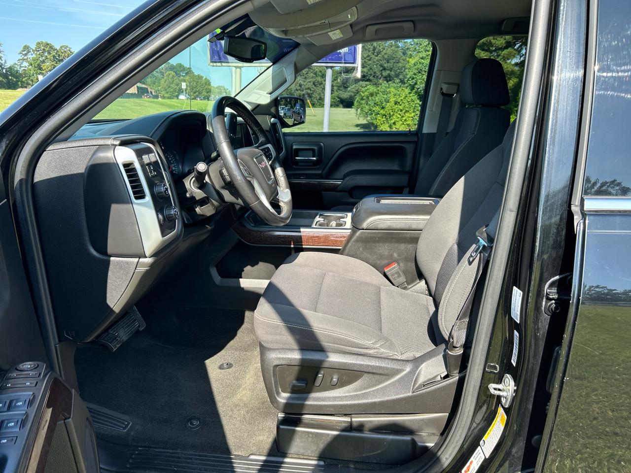 GMC Sierra 1500 4WD Double Cab 143.5" SLE 2018