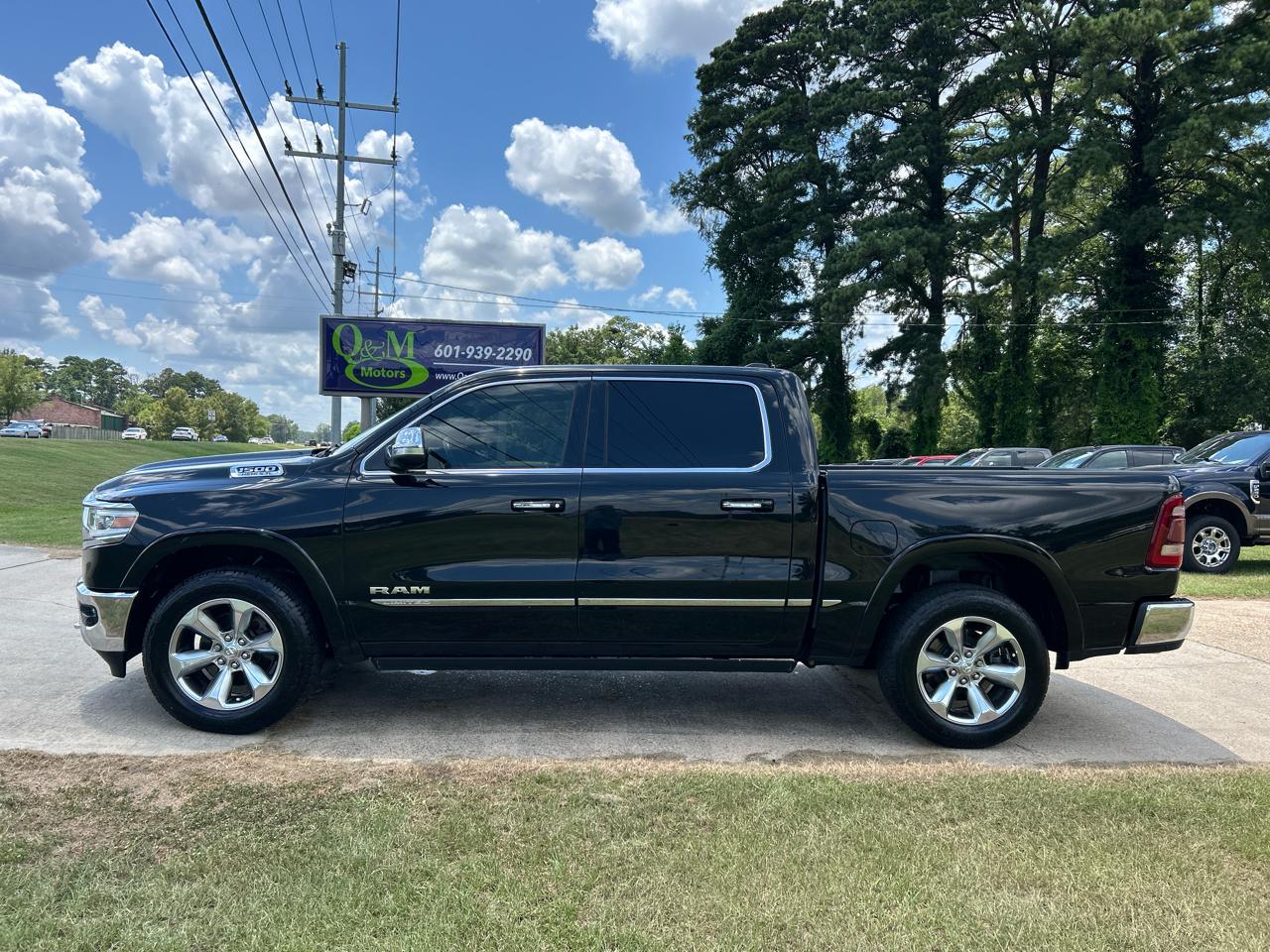 RAM 1500 Limited 4x2 Crew Cab 5'7" Box 2019